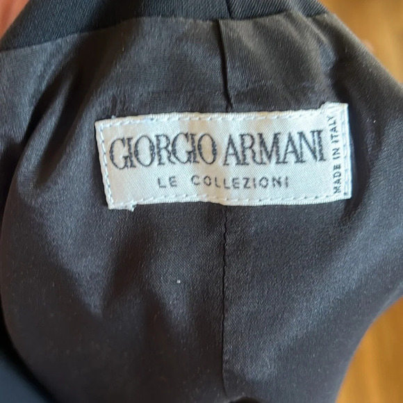 Vintage Giorgio Armani Black Jacket Blazer | Medium - Picture 3 of 6